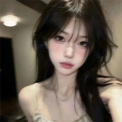 巴黎必娶女王 海报