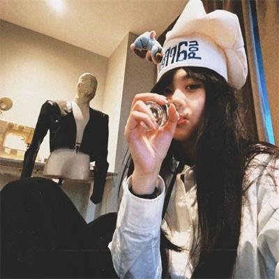 魔女的考验 海报